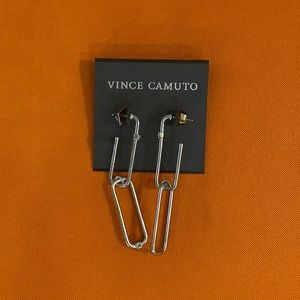 Vince Camuto Fashion Earrings (Silver)